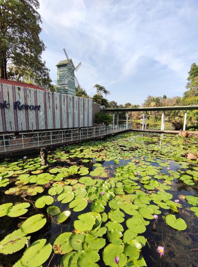 Thara Cholapruek Resort - Sha Extra Plus Nakhon Nayok Exterior photo