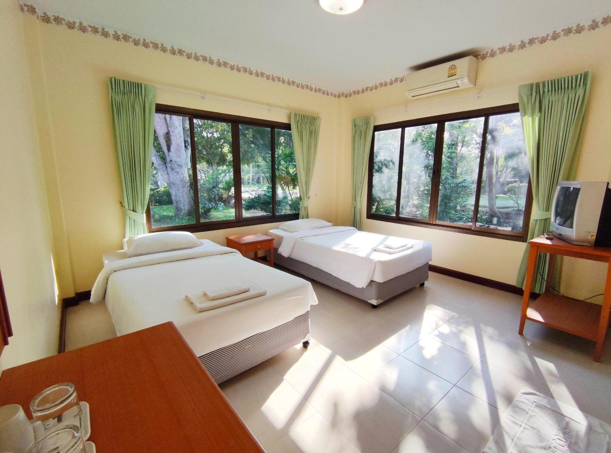Thara Cholapruek Resort Nakhon Nayok Exterior photo