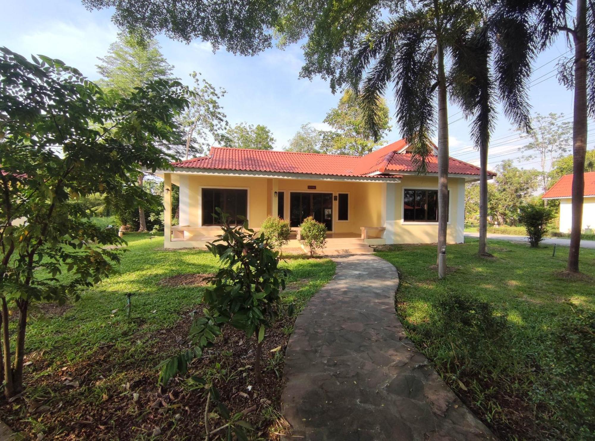 Thara Cholapruek Resort Nakhon Nayok Exterior photo